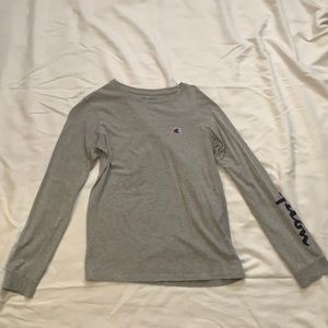 Long sleeve Champion shirt